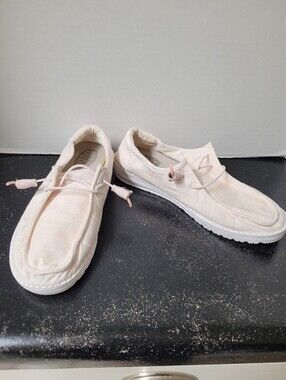 Hey Dude Wendy Star Pink Slip-On Loafers